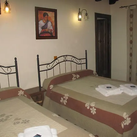 シャレー Casa Rio Alberche Y El Cortijo De Gredos *