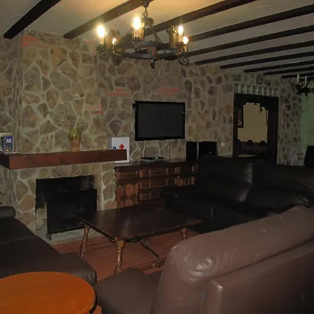 シャレー Casa Rio Alberche Y El Cortijo De Gredos ナバルエンガ