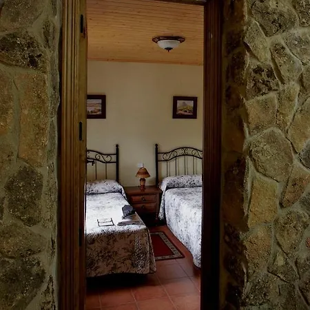 Casa Rio Alberche Y El Cortijo De Gredos シャレー
