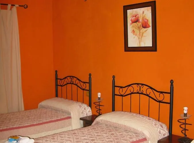 Chalé Casa Rio Alberche Y El Cortijo De Gredos