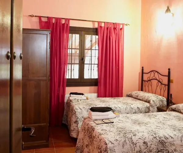 Casa Rio Alberche Y El Cortijo De Gredos Chalé *