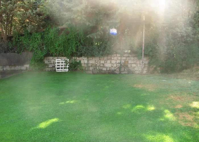 Chalé Casa Rio Alberche Y El Cortijo De Gredos