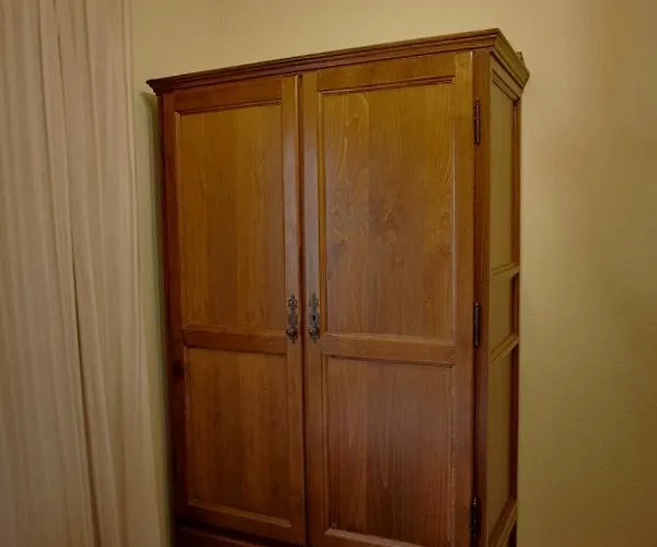 Casa Rio Alberche Y El Cortijo De Gredos *