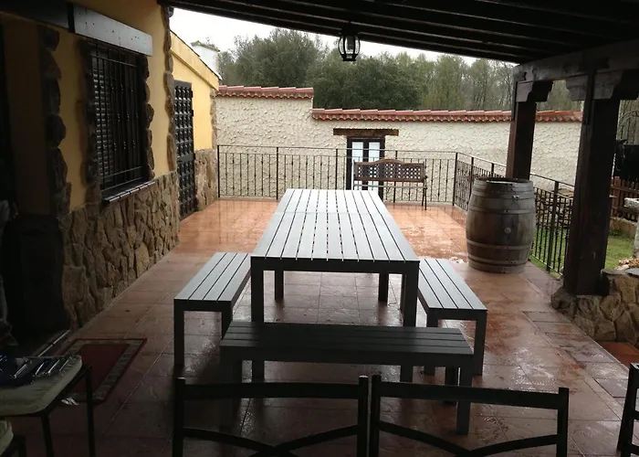 Casa Rio Alberche Y El Cortijo De Gredos Chalé *