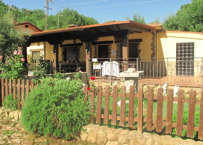 Chalé Casa Rio Alberche Y El Cortijo De Gredos