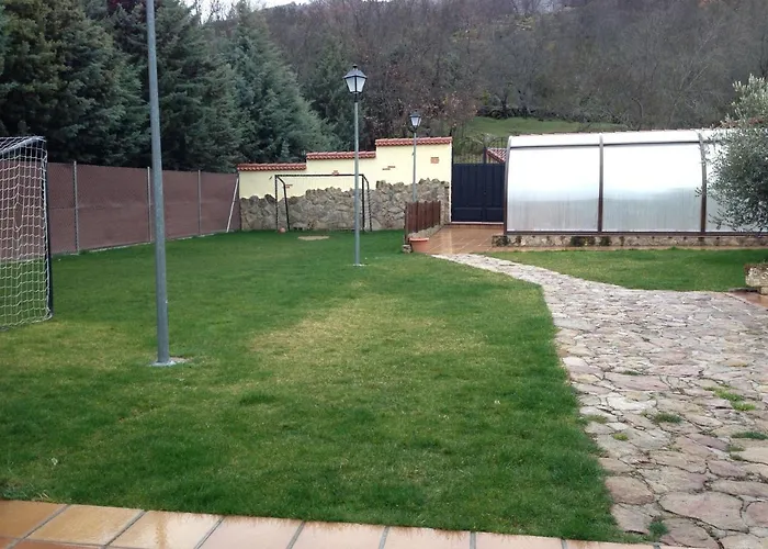 Casa Rio Alberche Y El Cortijo De Gredos *